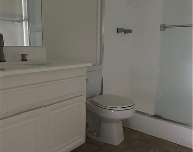3431 Artesia Boulevard - Photo Thumbnail 23
