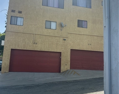 3431 Artesia Boulevard - Photo Thumbnail 7