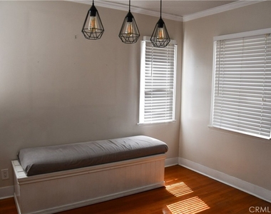 629 Culver - Photo Thumbnail 11