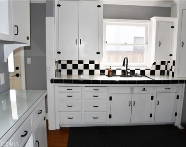629 Culver - Photo Thumbnail 18