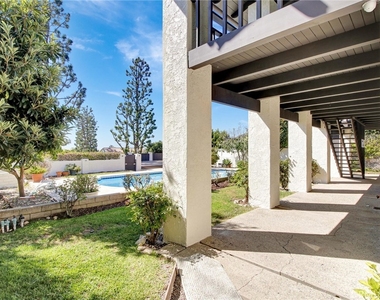 2801 Palos Verdes W - Photo Thumbnail 27
