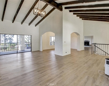 2801 Palos Verdes W - Photo Thumbnail 6