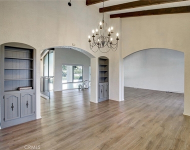2801 Palos Verdes W - Photo Thumbnail 8