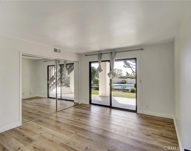 2801 Palos Verdes W - Photo Thumbnail 20