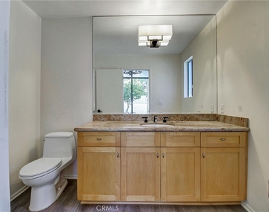 2801 Palos Verdes W - Photo Thumbnail 3
