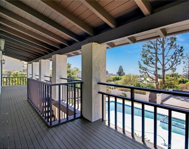 2801 Palos Verdes W - Photo Thumbnail 26