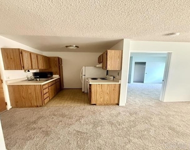 6650 Amherst Street - Photo Thumbnail 2