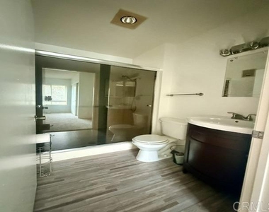 6650 Amherst Street - Photo Thumbnail 3