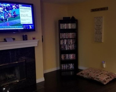 8475 Avenida Angulia - Photo Thumbnail 5