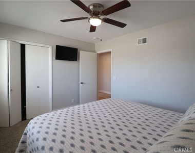 586 Poppy Lane - Photo Thumbnail 8