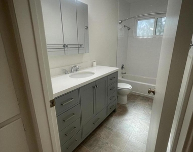 2705 Piedmont Avenue - Photo Thumbnail 17