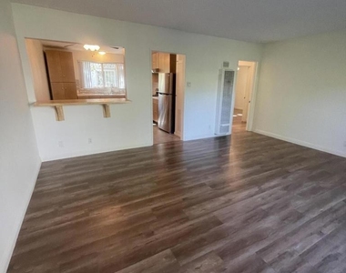 2705 Piedmont Avenue - Photo Thumbnail 6