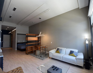 175 S Lake Avenue - Photo Thumbnail 5