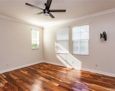 25 Rinehart Road - Photo Thumbnail 9