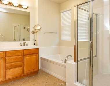 25 Rinehart Road - Photo Thumbnail 11