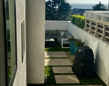 55 Palm Beach Court - Photo Thumbnail 5