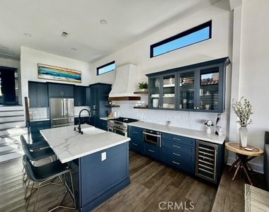 55 Palm Beach Court - Photo Thumbnail 13