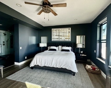 55 Palm Beach Court - Photo Thumbnail 21