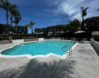 55 Palm Beach Court - Photo Thumbnail 38