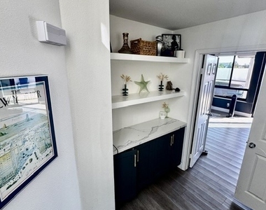 55 Palm Beach Court - Photo Thumbnail 20