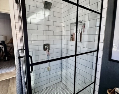 55 Palm Beach Court - Photo Thumbnail 18