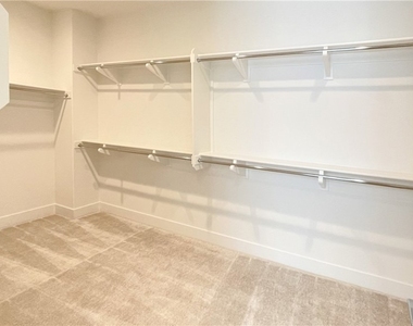 101 Walworth - Photo Thumbnail 25