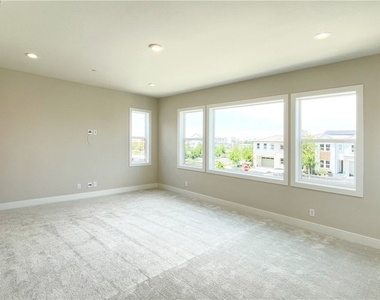 101 Walworth - Photo Thumbnail 20