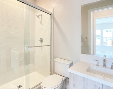101 Walworth - Photo Thumbnail 15