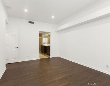 25102 Calle Playa - Photo Thumbnail 7