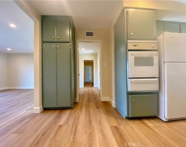 1337 Shadow Lane - Photo Thumbnail 6
