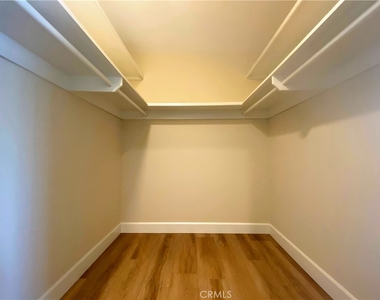 1337 Shadow Lane - Photo Thumbnail 15