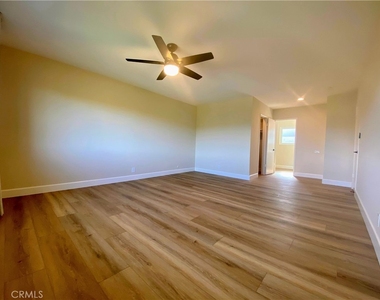 1337 Shadow Lane - Photo Thumbnail 14