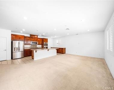 6241 Cumberland Street - Photo Thumbnail 7