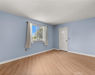 1068 Occidental Circle - Photo Thumbnail 20