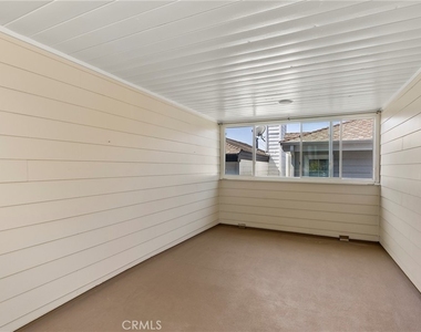 703 1/2 Poinsettia Avenue - Photo Thumbnail 10