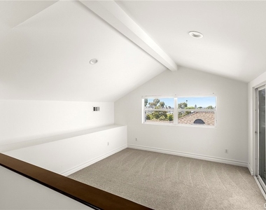 703 Poinsettia Avenue - Photo Thumbnail 19