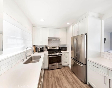 207 Cypress - Photo Thumbnail 4