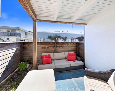207 Cypress - Photo Thumbnail 9
