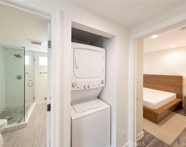207 Cypress - Photo Thumbnail 12