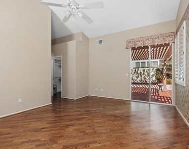 6005 Patmos Way - Photo Thumbnail 17