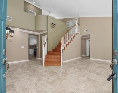 6005 Patmos Way - Photo Thumbnail 4