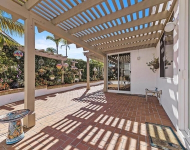 6005 Patmos Way - Photo Thumbnail 26