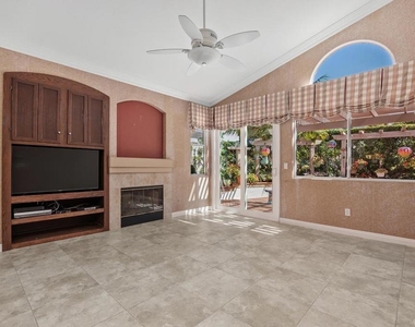 6005 Patmos Way - Photo Thumbnail 13