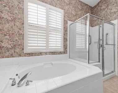 6005 Patmos Way - Photo Thumbnail 19