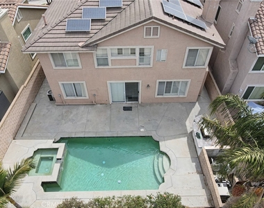 7108 Bronte - Photo Thumbnail 24