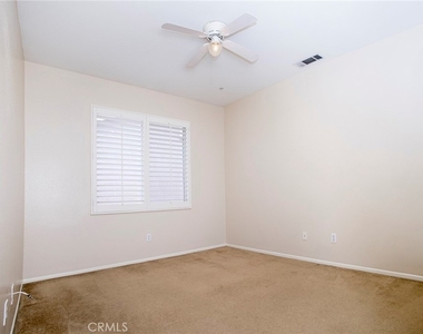 7108 Bronte - Photo Thumbnail 13