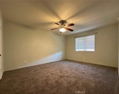 1433 Forest Glen Drive - Photo Thumbnail 15