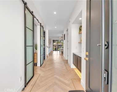 30327 Sea Horse Circle - Photo Thumbnail 12