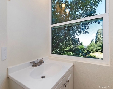 831 Blue Ridge - Photo Thumbnail 26