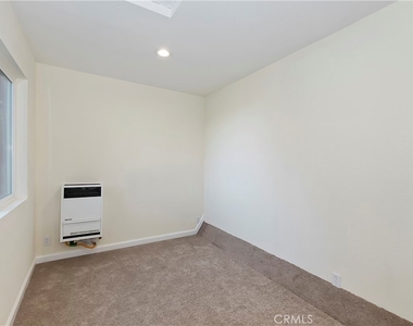 831 Blue Ridge - Photo Thumbnail 24